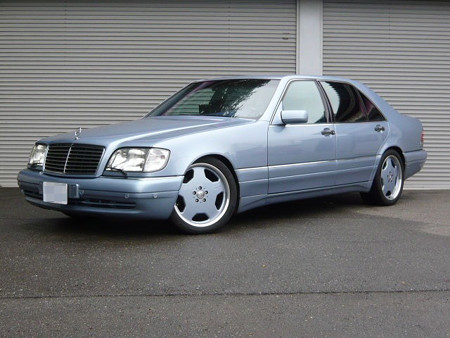 Mercedes-Benz W140