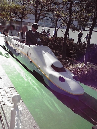 MAX登場