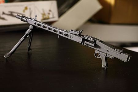 MG42 (9)