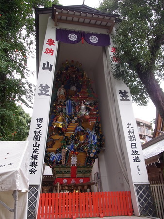 16 博多祇園山笠 飾り山 大刀一閃巴武勇(だいとういっせんともえのぶゆう)2012年 写真画像