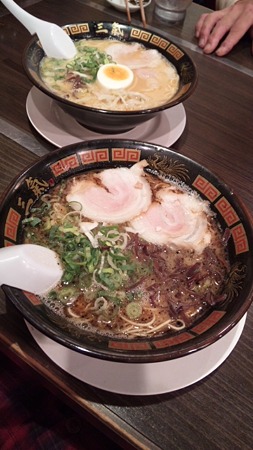 天神なう。負けん気ラーメンくう。