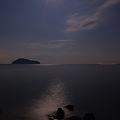 Photos: 月夜の渚（１）